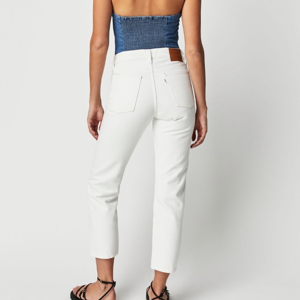 Levi’s wedgie straight denim
